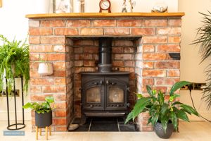 Sitting Room- click for photo gallery